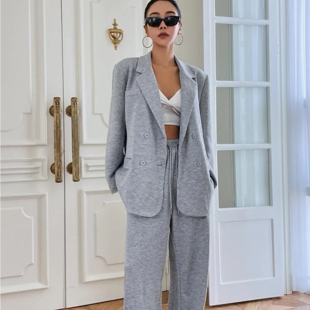 NWOT 2pc jogger set